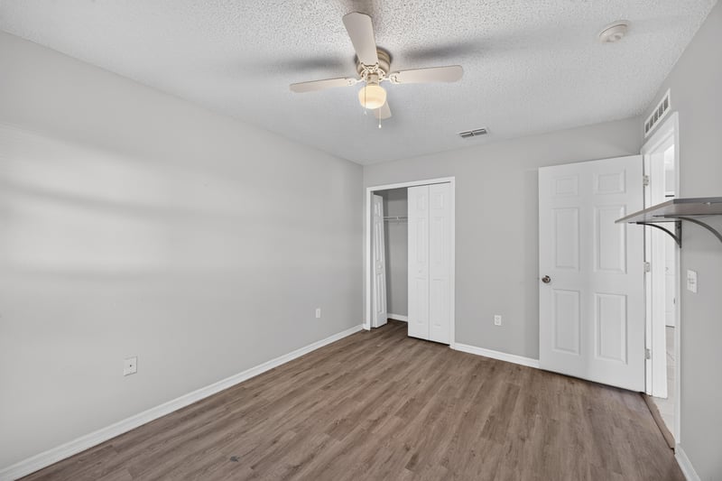 Photo 38 of 5563 Westland Station Rd, Jacksonville, FL 32244, photographed by Megapixeler