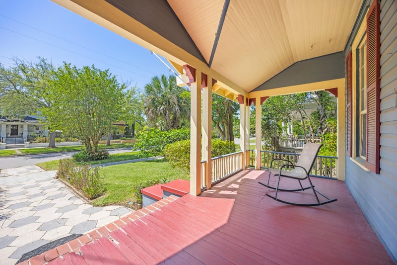 Photo 3 of 2543 Herschel St, Jacksonville, FL 32204, photographed by Megapixeler
