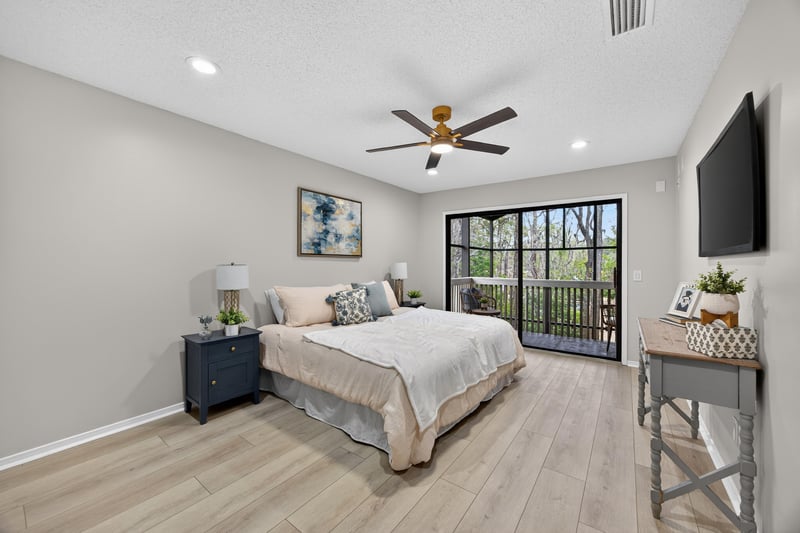 Photo 32 of 5478 Mariners Cove Dr, Jacksonville, FL 32210, photographed by Megapixeler