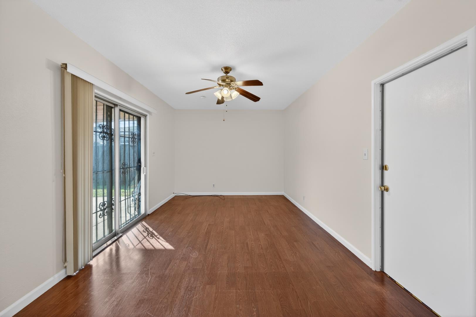 1335 Cindy Ave, photo 19