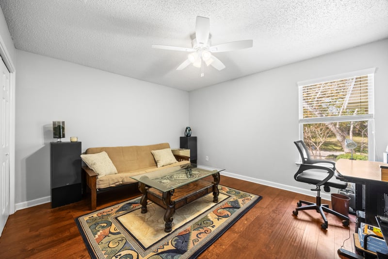 Photo 25 of 10928 Copper Hill Dr, Jacksonville, FL 32218, photographed by Megapixeler