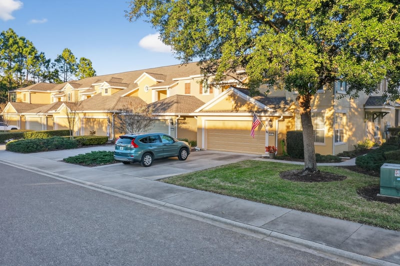 Photo 6 of 14013 Saddlehill Ct, Jacksonville, FL 32258, photographed by Megapixeler