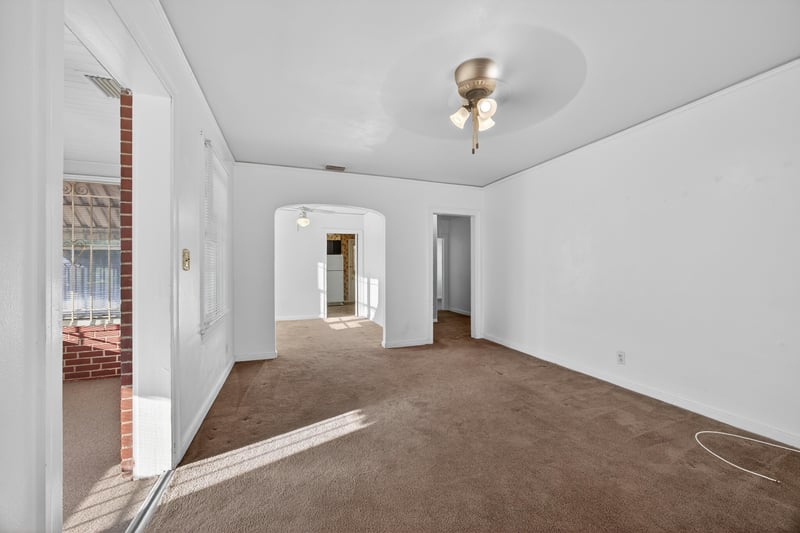 Living Room at 345 E 44th St, Jacksonville, FL 32208