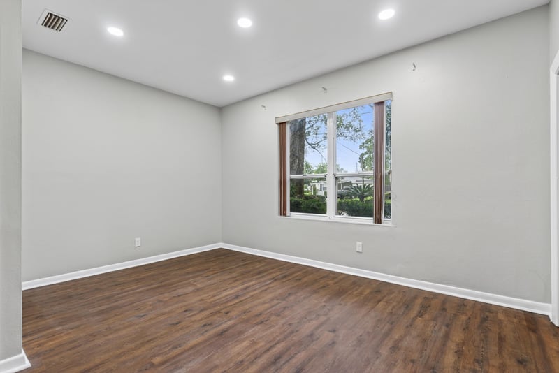 Photo 12 of 6191 Mercer Cir E, Jacksonville, FL 32217, photographed by Megapixeler