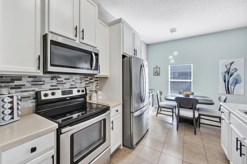 Photo 16 of 526 Arborwood Dr, Jacksonville, FL 32218, photographed by Megapixeler