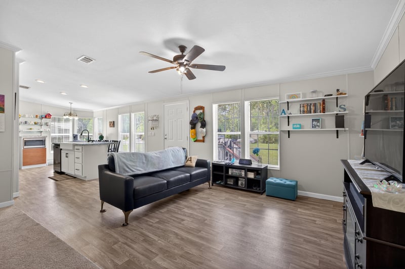 Photo 9 of 5117 Huntington Ct, Middleburg, FL 32068, photographed by Megapixeler