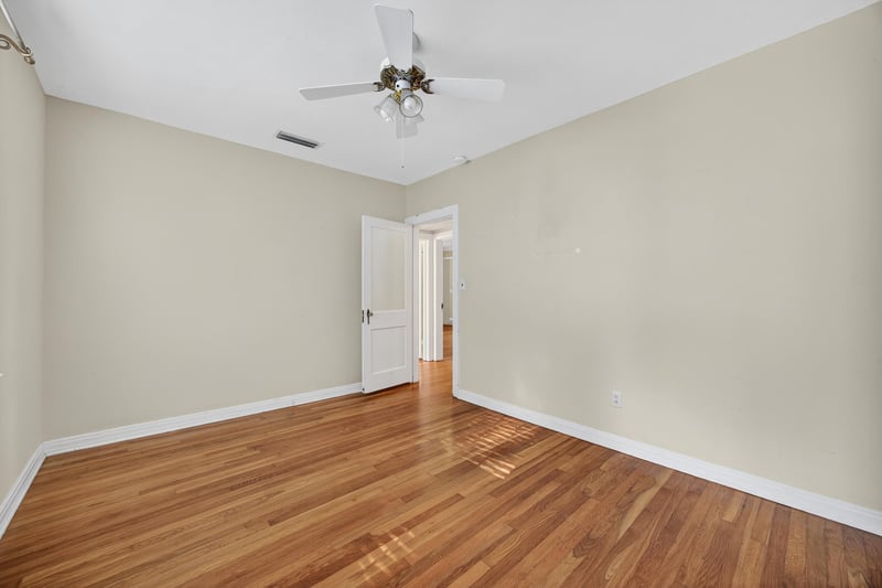 Bedrom 3 at 2923 Princeton Ave, Jacksonville, FL 32210