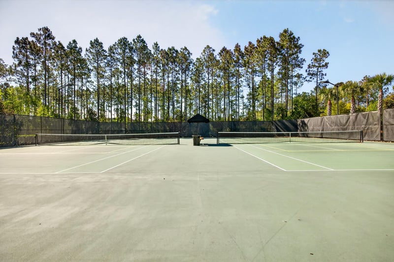 Community tennis court in St. Johns, FL