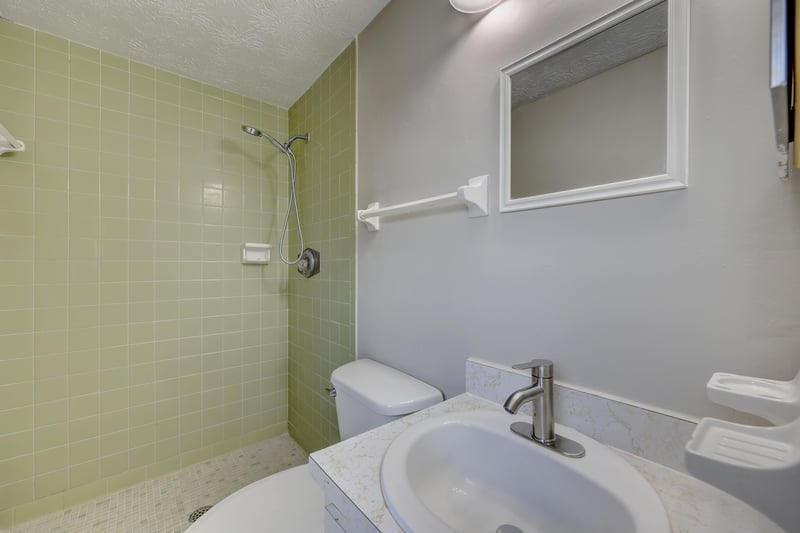 Primary Bath at 4150 Lazy Hollow Ln N, Jacksonville, FL 32257