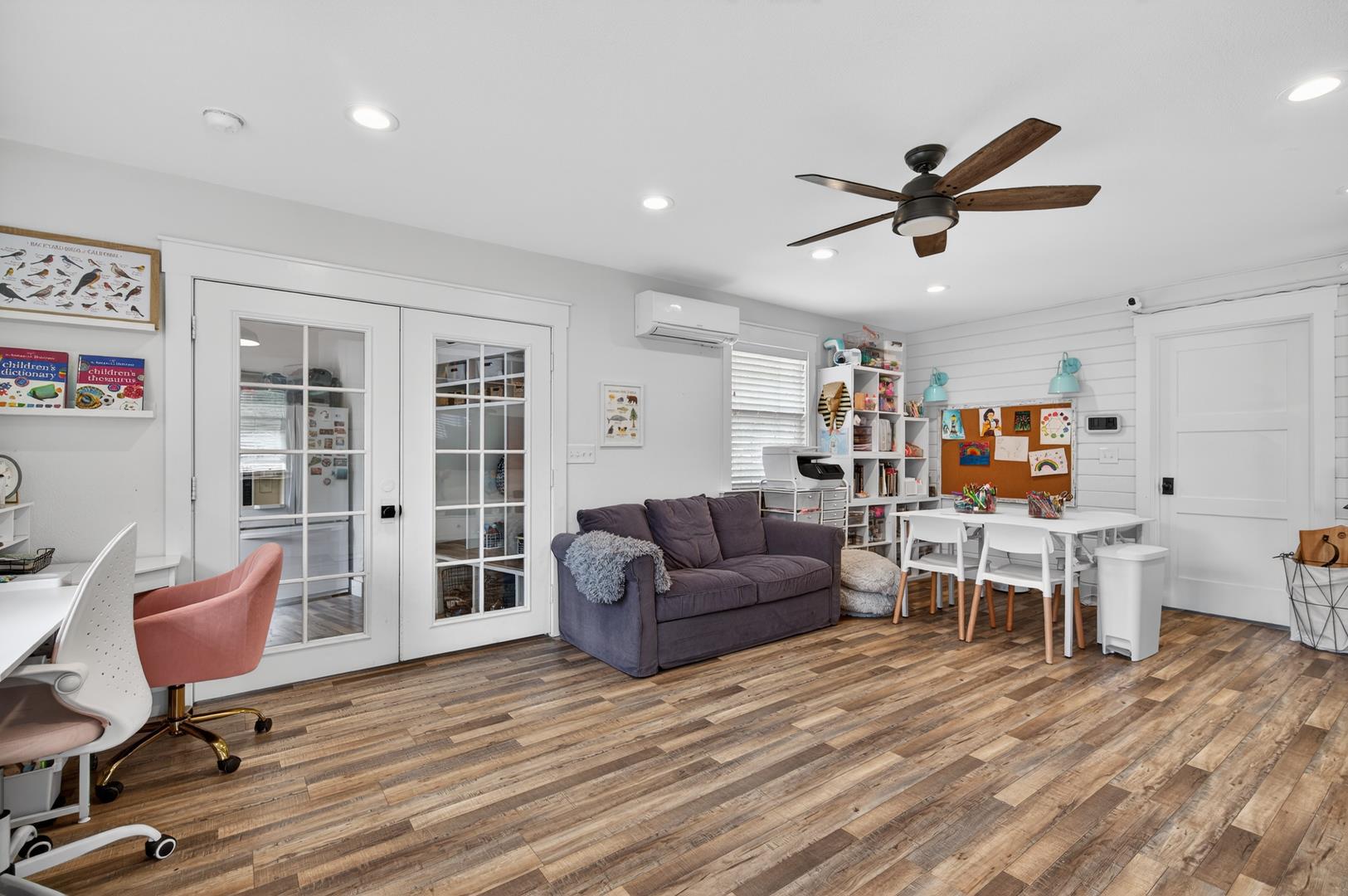 35073 Auberry Rd, photo 33