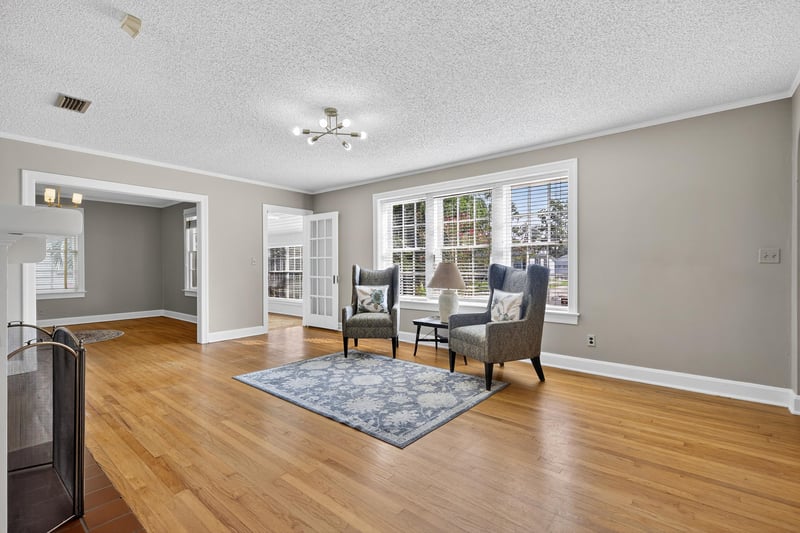 Photo 11 of 1425 Pinetree Rd, Jacksonville, FL 32207, photographed by Megapixeler