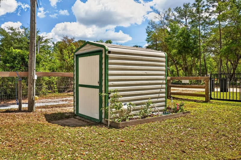 Photo 72 of 141 Kitty Ave, Interlachen, FL 32148, photographed by Megapixeler