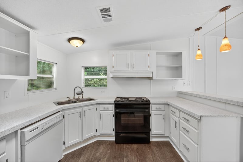 Photo 15 of 489 Starratt Rd, Jacksonville, FL 32218, photographed by Megapixeler