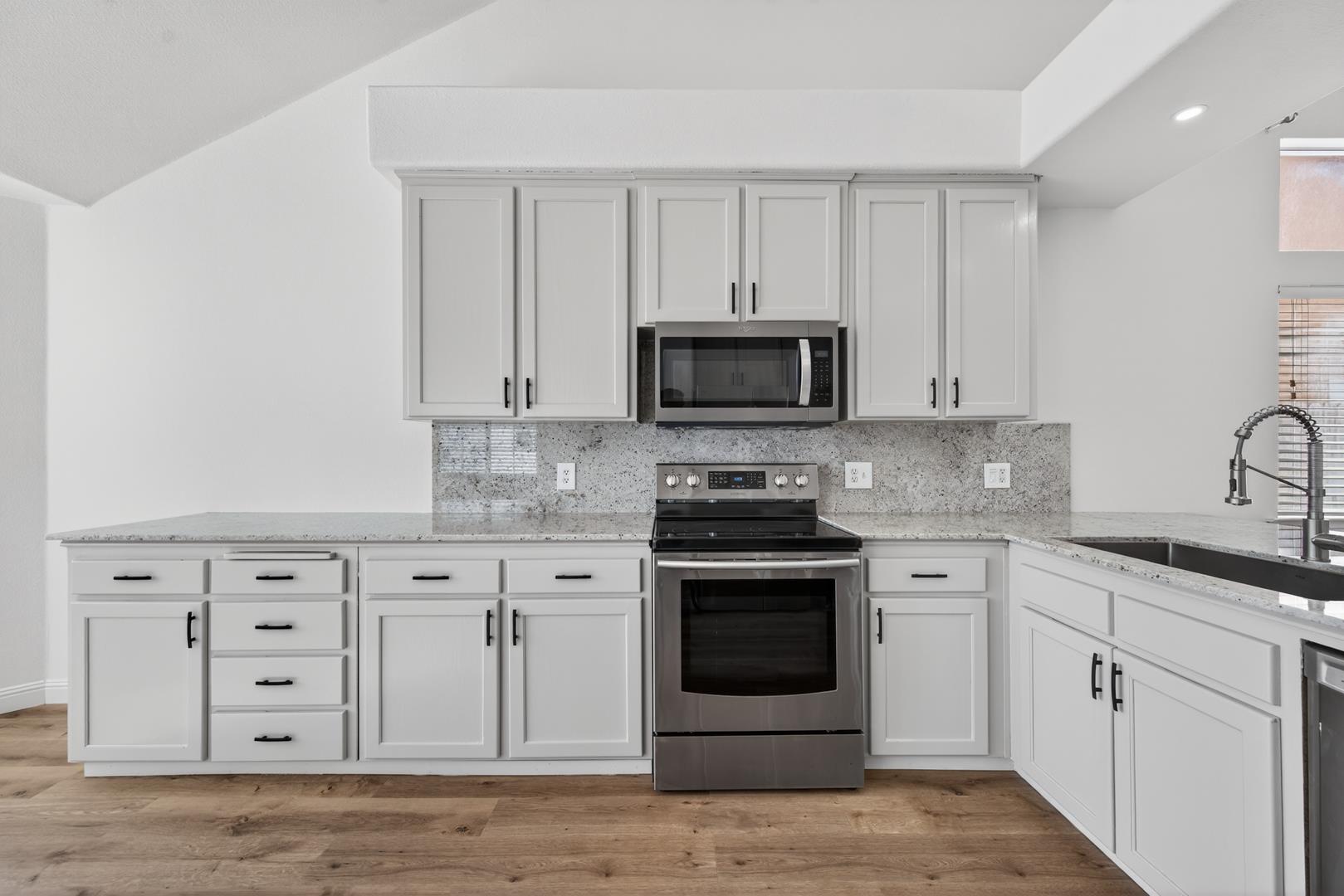 10291 N Whitney Ave., photo 18