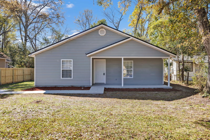 Photo 1 of 2848 W 11th St, Jacksonville, FL 32254, photographed by Megapixeler