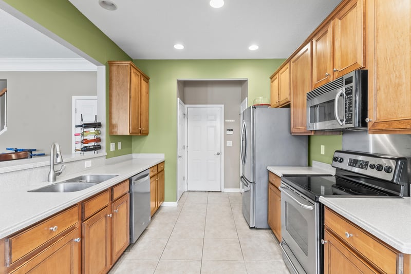 Photo 11 of 6415 Autumn Berry Cir, Jacksonville, FL 32258, photographed by Megapixeler