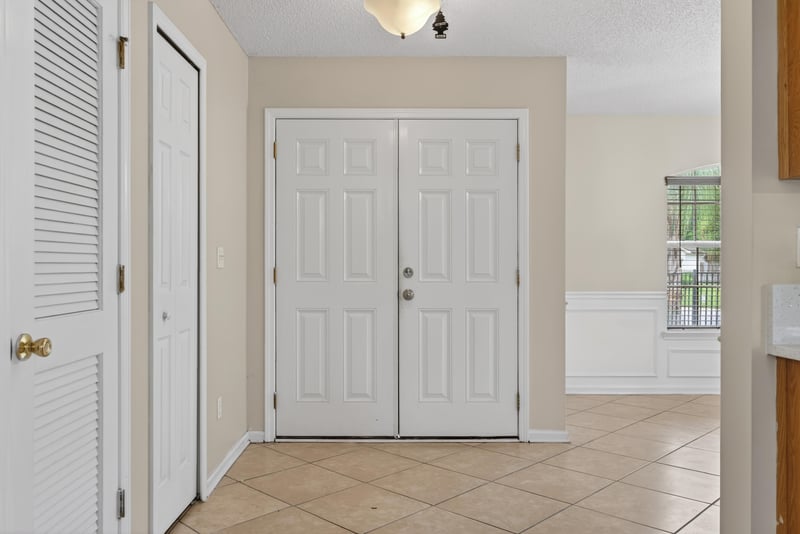 Photo 9 of 3119 Majestic Oaks Ln, Green Cove Springs, FL 32043, photographed by Megapixeler