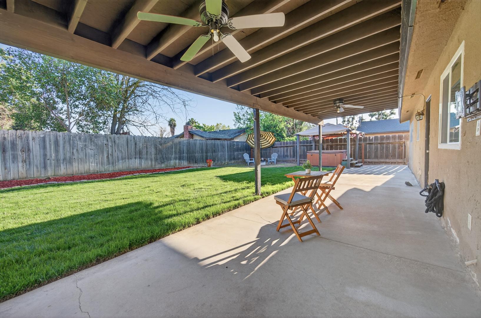 1235 W Dyer Ave, photo 41