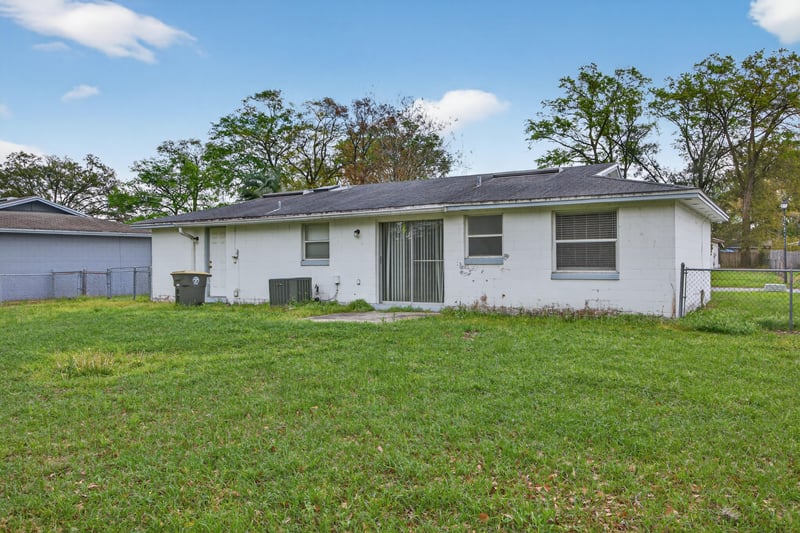 Photo 28 of 726 Perryman Ln W, Jacksonville, FL 32221, photographed by Megapixeler