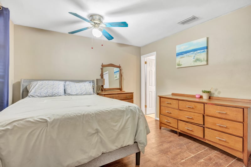 Photo 16 of 3983 Habana Ave, Jacksonville, FL 32217, photographed by Megapixeler