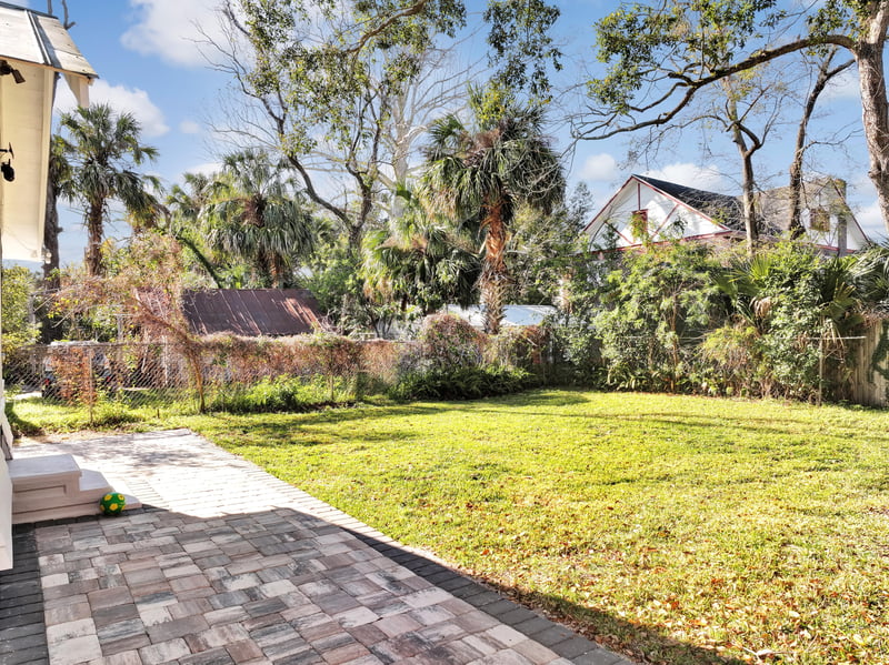 Photo 33 of 2587 Forbes St, Jacksonville, FL 32204, photographed by Megapixeler