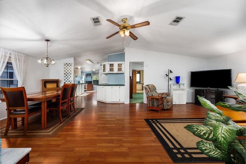 Photo 10 of 500 Chaffee Rd S, Jacksonville, FL 32221, photographed by Megapixeler