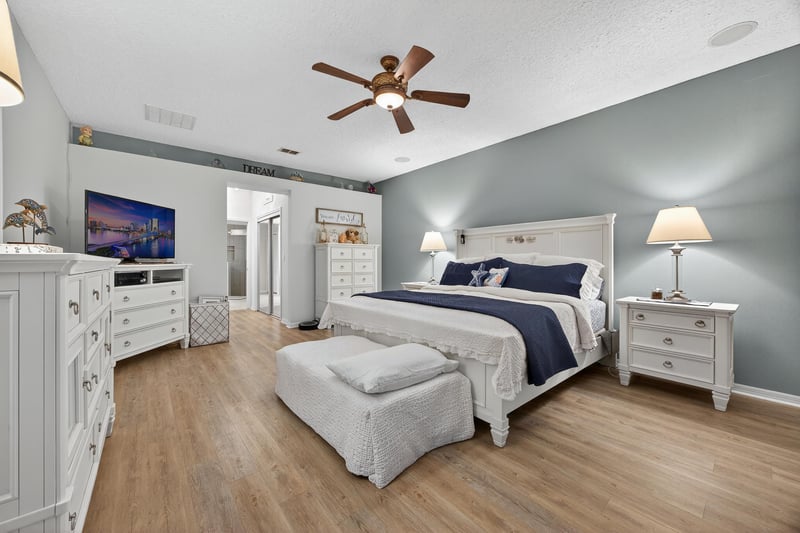 Photo 32 of 1888 Oakchime Dr, Orange Park, FL 32065, photographed by Megapixeler