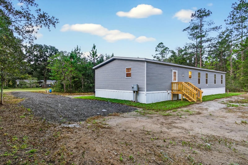 Photo 43 of 4760 Kathy St, Hastings, FL 32145, photographed by Megapixeler