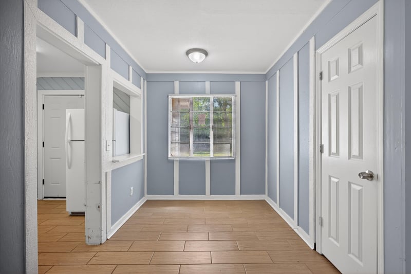 Photo 11 of 2960 W 10th St, Jacksonville, FL 32254, photographed by Megapixeler