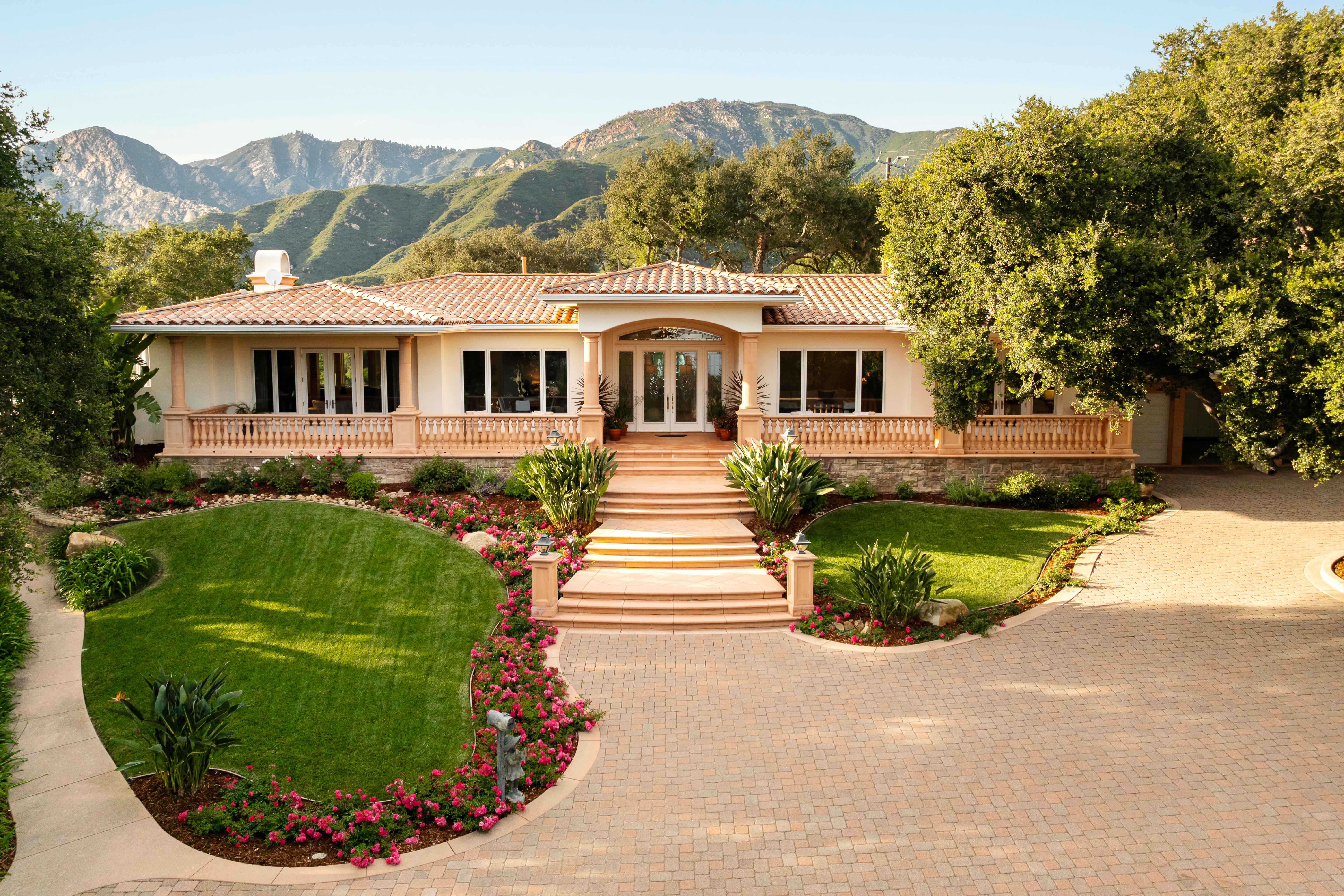 Matterport virtual tour of 5,000 sq ft residence at 450 El Cielito Rd, Santa Barbara — real estate photography Matterport 3D walkthrough capturing open-plan living spaces with views toward the Montecito foothills. Our team captured still photography, aerial drone photography, twilight photography, a Matterport virtual tour, a 2D floor plan, and a custom property website from afternoon through twilight.