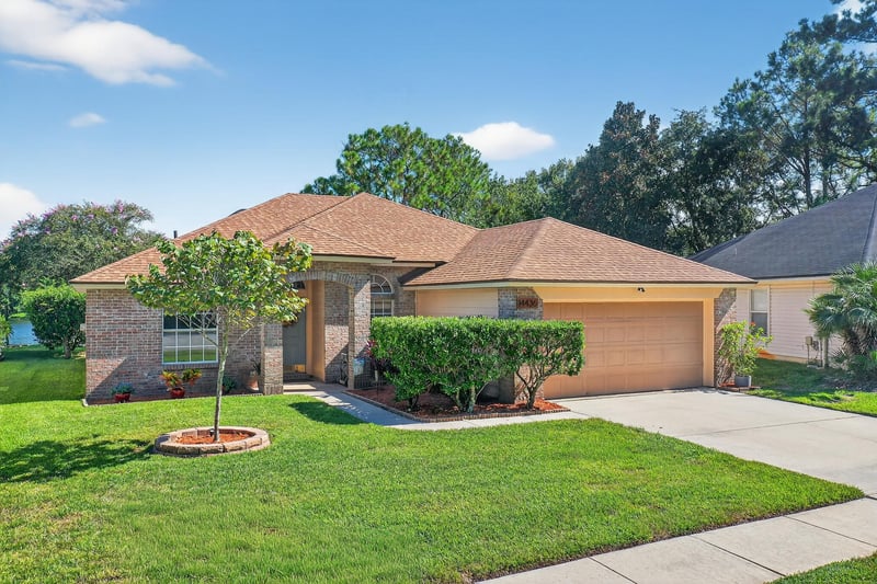 Photo 6 of 14436 Basilham Ln, Jacksonville, FL 32258, photographed by Megapixeler