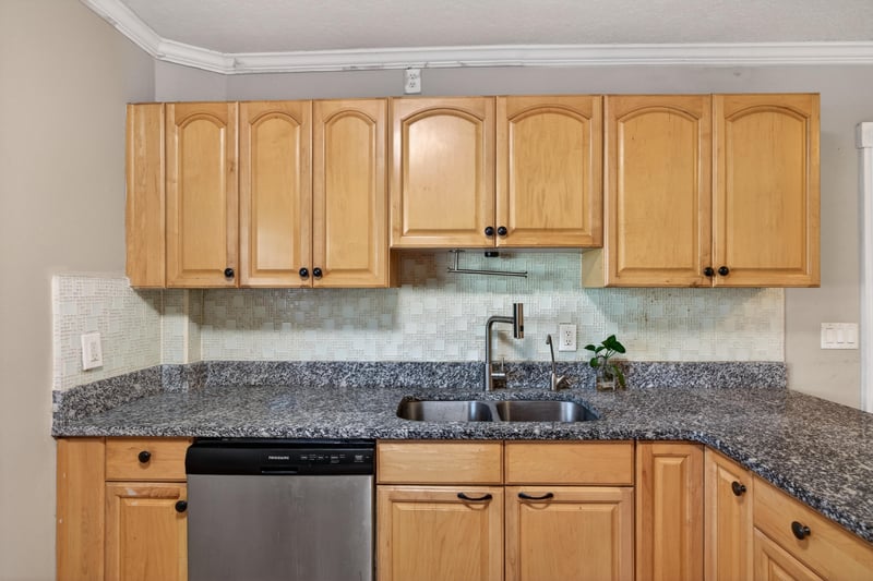 Photo 16 of 5134 Damascus Rd S, Jacksonville, FL 32207, photographed by Megapixeler