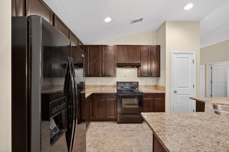 Photo 14 of 110 Pioneer Trail, Palatka, FL 32177, photographed by Megapixeler