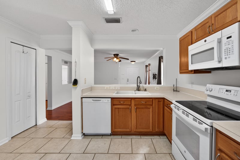 Photo 11 of 824 Wynfield Cir, St. Augustine, FL 32092, photographed by Megapixeler