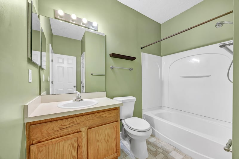 Photo 18 of 12301 Kernan Forest Blvd, Jacksonville, FL 32225, photographed by Megapixeler