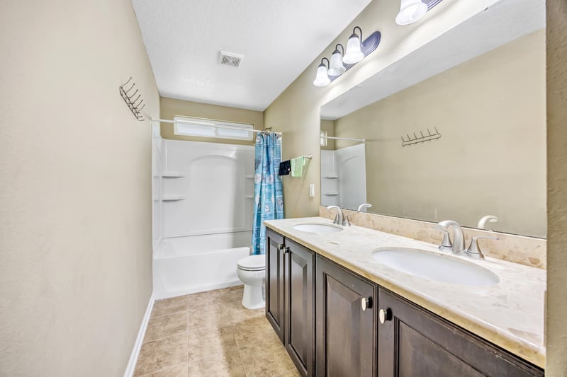 Photo 43 of 12237 Woodview Dr, Jacksonville, FL 32246, photographed by Megapixeler