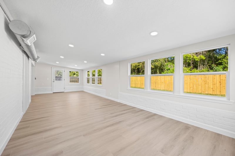 Photo 12 of 2418 Stonehaven Ct W, Orange Park, FL 32065, photographed by Megapixeler