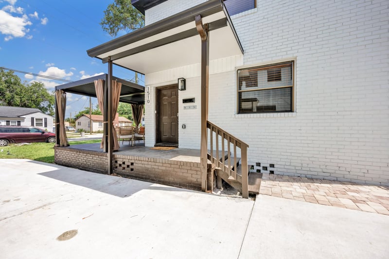 Photo 10 of 1510 Naldo Ave, Jacksonville, FL 32207, photographed by Megapixeler