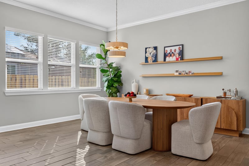 Dining area with round table near windows at 3328 Southern Oaks Dr, Green Cove Springs, FL 32043