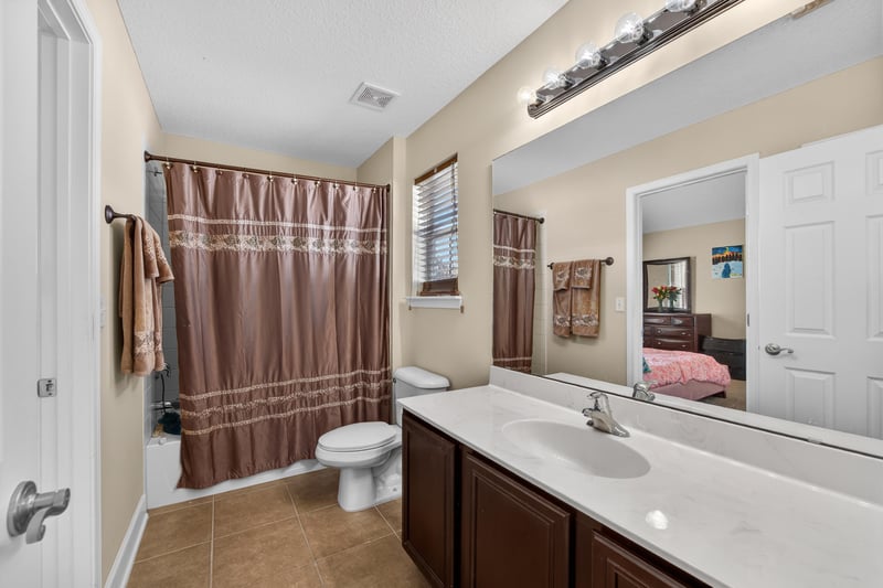 Photo 41 of 1033 Southern Hills Dr, Orange Park, FL 32065, photographed by Megapixeler