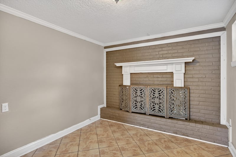 Photo 11 of 5134 Damascus Rd S, Jacksonville, FL 32207, photographed by Megapixeler