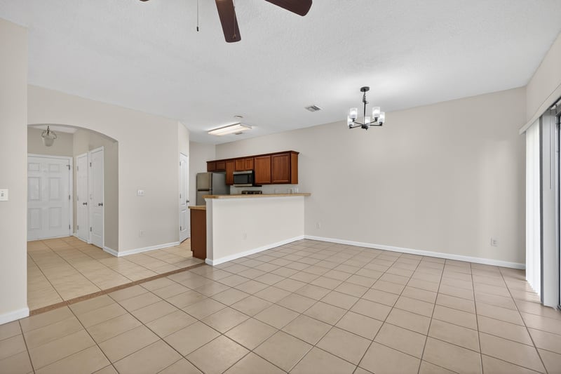 Photo 7 of 1509 Biscayne Bay Dr, Jacksonville, FL 32218, photographed by Megapixeler