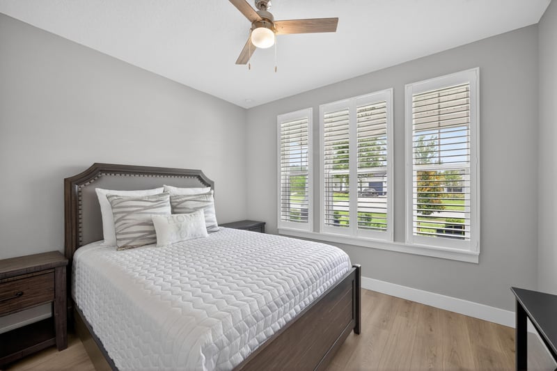 Photo 40 of 914 Oakland Hills Ave, Middleburg, FL 32068, photographed by Megapixeler