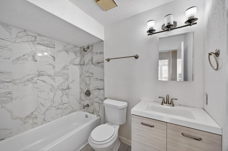Photo 17 of 4822 Windrush Ln, Jacksonville, FL 32217, photographed by Megapixeler