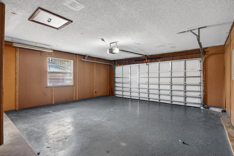 Garage at 217 Quince Ct, Orange Park, FL 32073