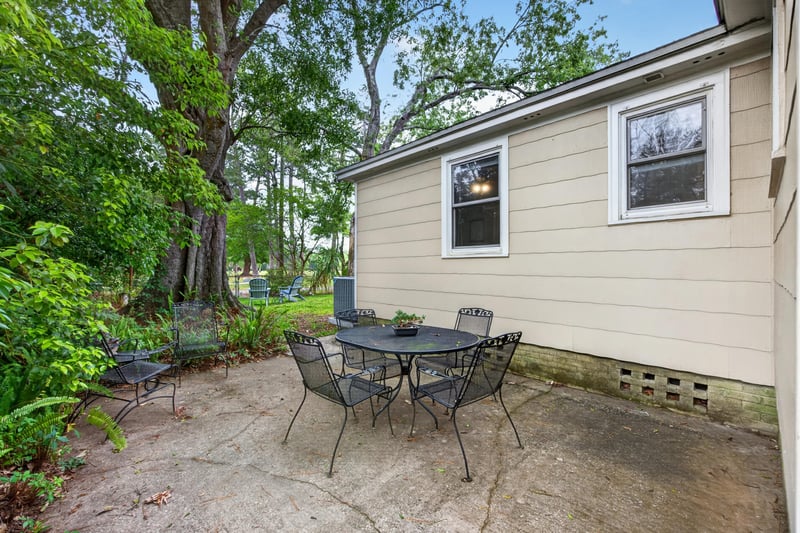 Photo 33 of 1573 Charon Rd, Jacksonville, FL 32205, photographed by Megapixeler