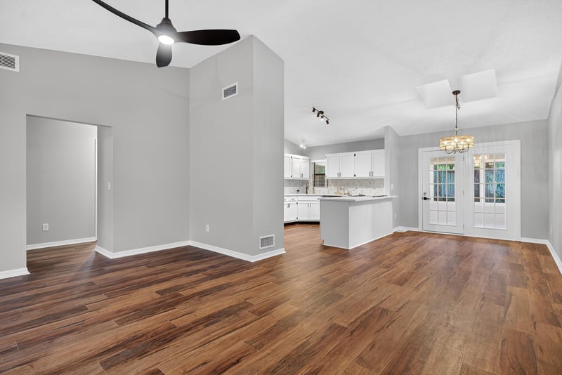 Photo 13 of 545 Ash St, Orange Park, FL 32073, photographed by Megapixeler