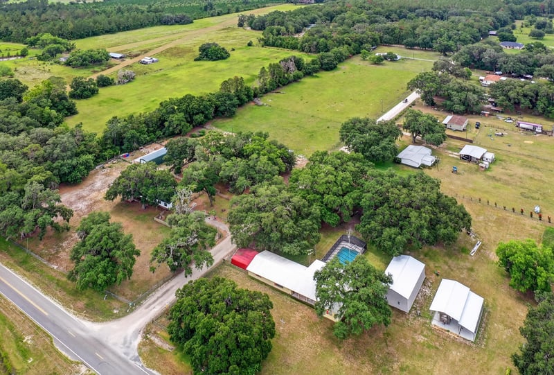 Photo 65 of 11844 SW County Rd 18, Hampton, FL 32044, photographed by Megapixeler