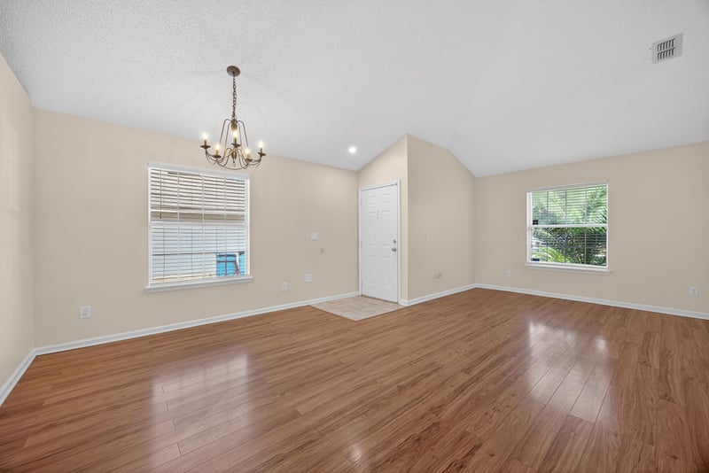 Photo 7 of 10908 Acorn Park Ct, Jacksonville, FL 32218, photographed by Megapixeler