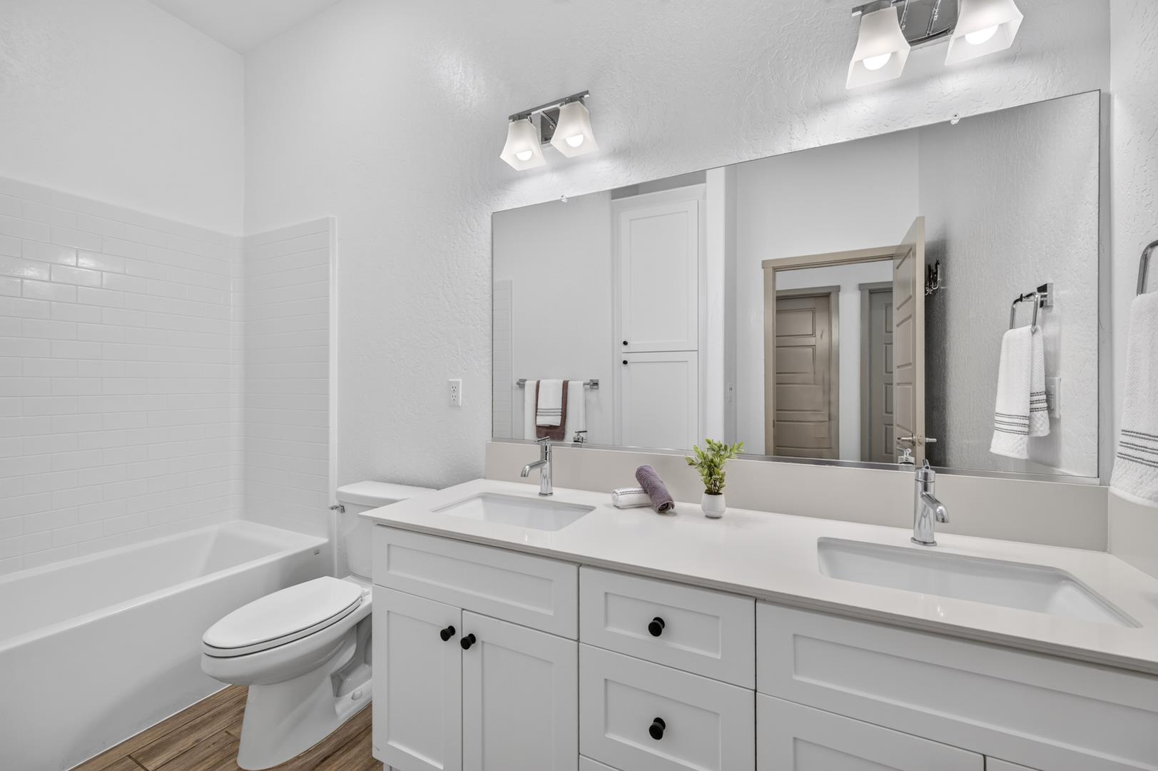 655 Huntington Ave, photo 61
